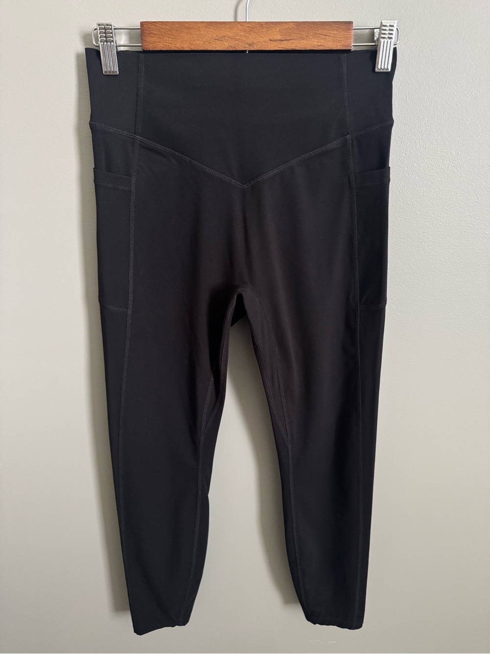 Halara Leggings Medium